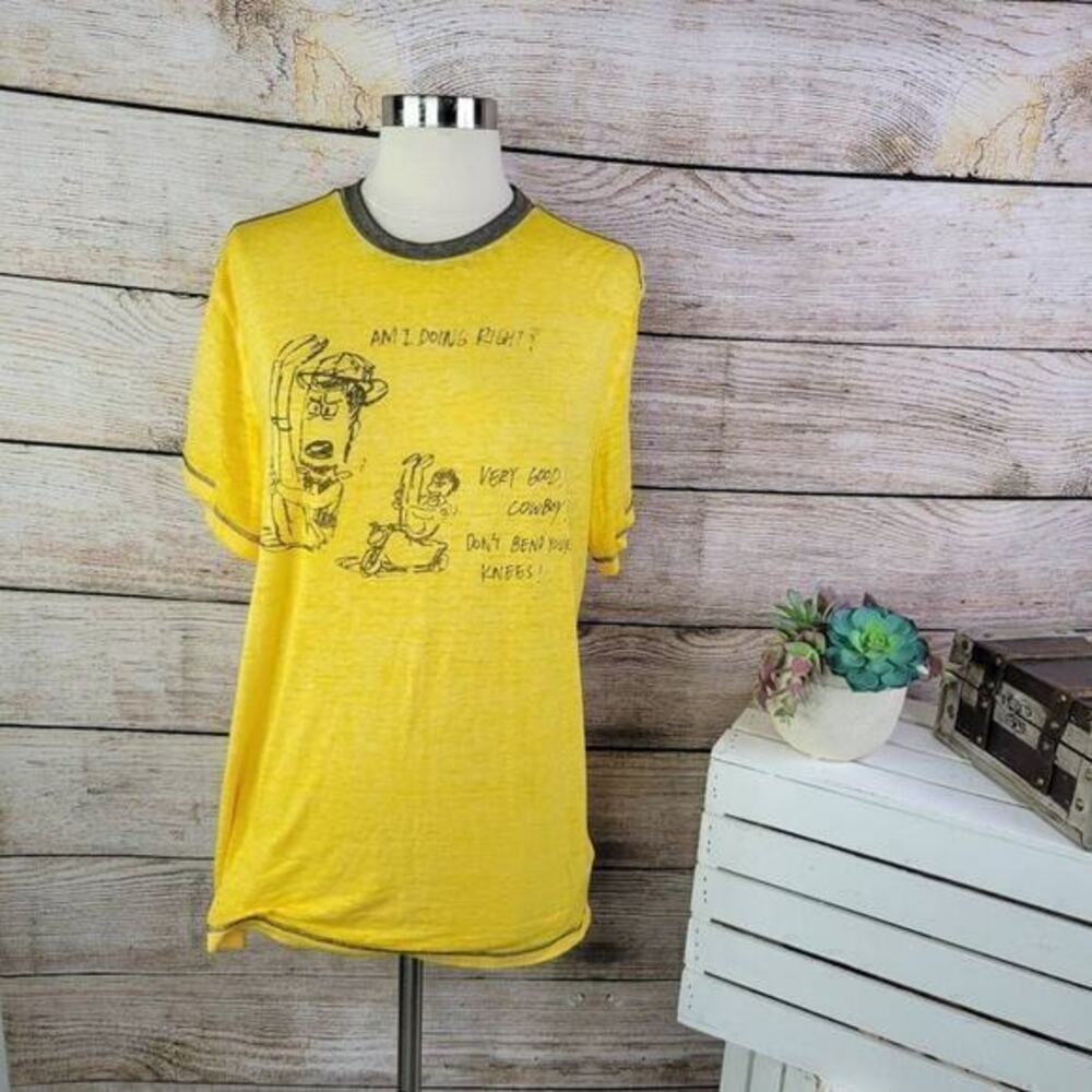 Disney Pixar Backstage Yellow Woody Toy Story T-Shirt Size Medium